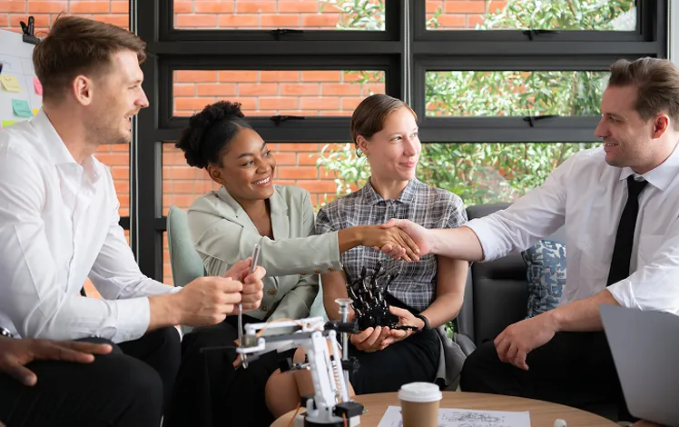 [Company Name] Banner